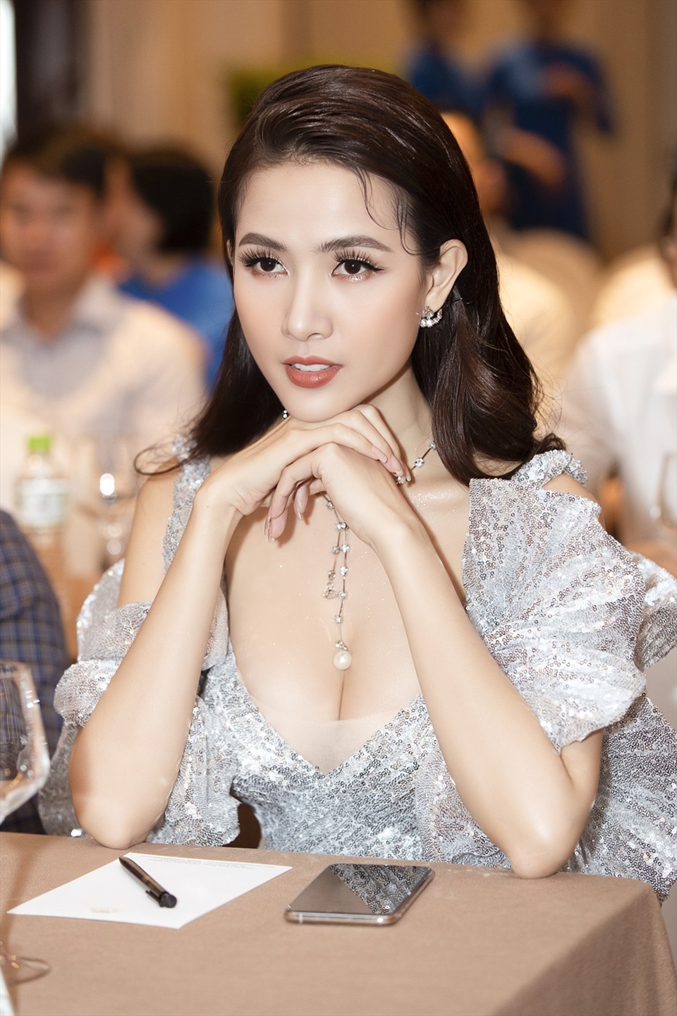 Top 5 Hoa hậu Việt Nam 2012: Đặng Thu Thảo xuất hiện là gây sốt, 1 người chuyển hướng làm ca sĩ - Ảnh 17.