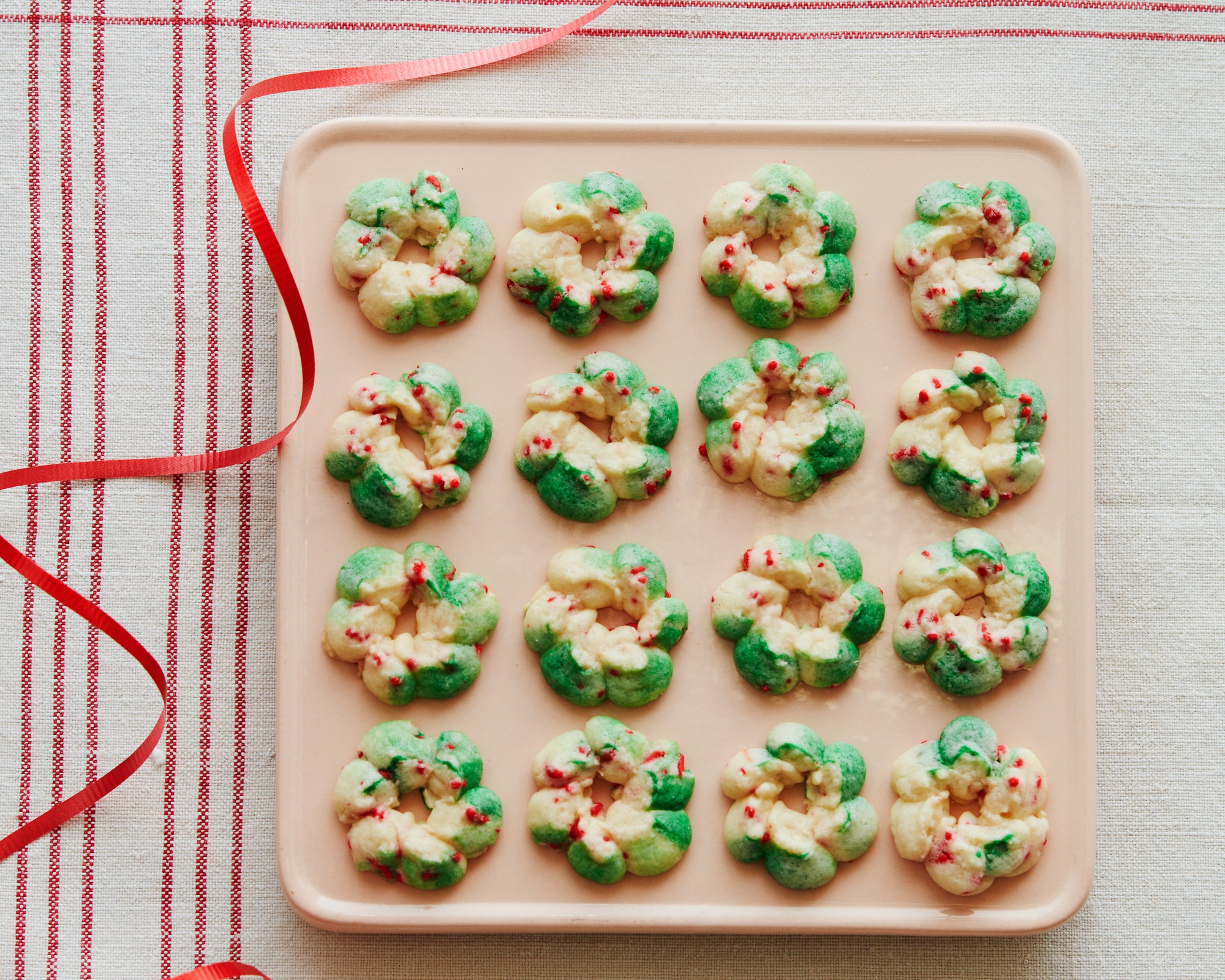 Ngắm những chiếc bánh quy vừa đẹp vừa ngon đặc biệt dành cho lễ Giáng sinh - Ảnh 13.