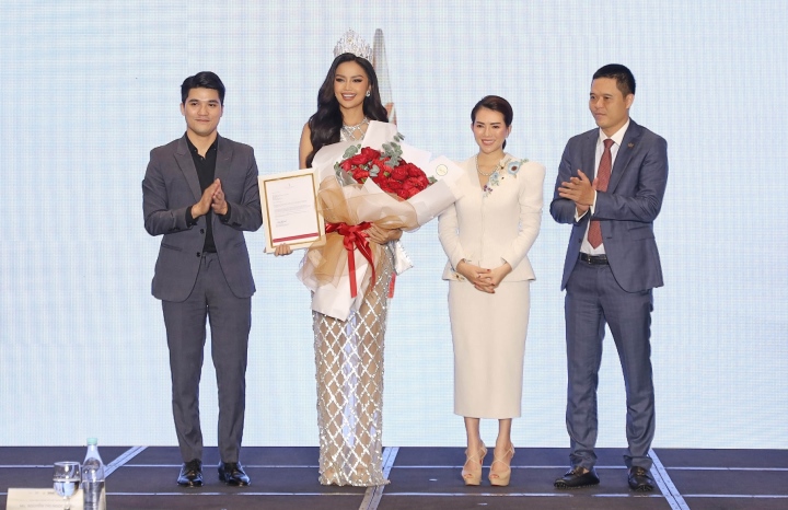 Hoa hậu Ngọc Châu: Tôi là độc nhất và có thế mạnh trở thành Miss Universe 2022 - Ảnh 1.