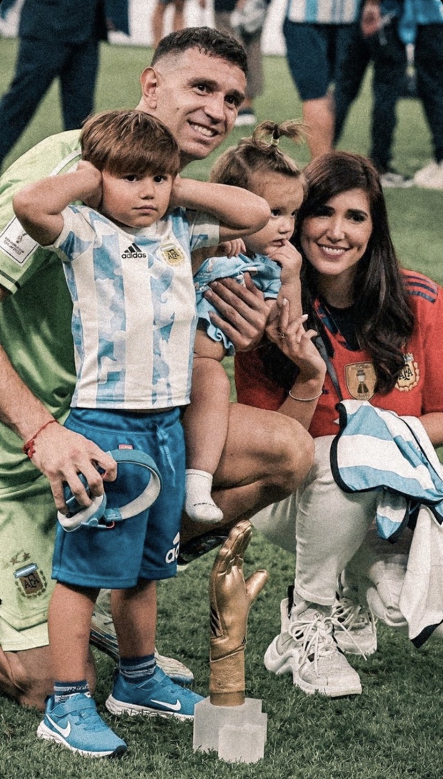 Không chỉ Messi, dàn cầu thủ Argentina cũng có chuyện tình yêu đẹp như cổ tích - Ảnh 6.
