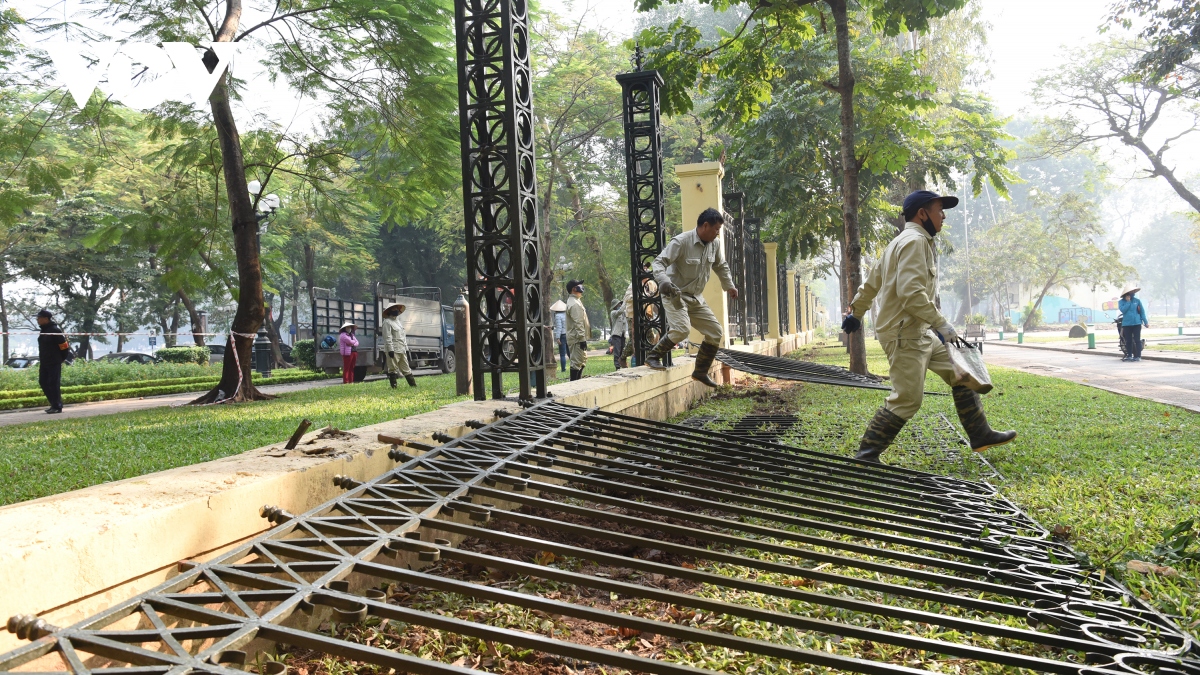 Chính thức hạ rào để Công viên Thống Nhất trở thành không gian mở - Ảnh 13. Chính thức hạ rào để Công viên Thống Nhất trở thành không gian mở - Ảnh 13.