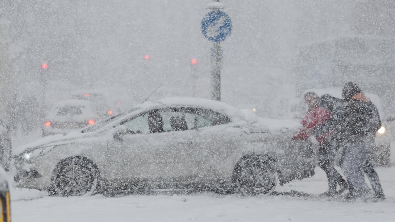 Vương quốc Anh trải qua đợt lạnh kỷ lục vào đầu mùa đông - Ảnh 3.