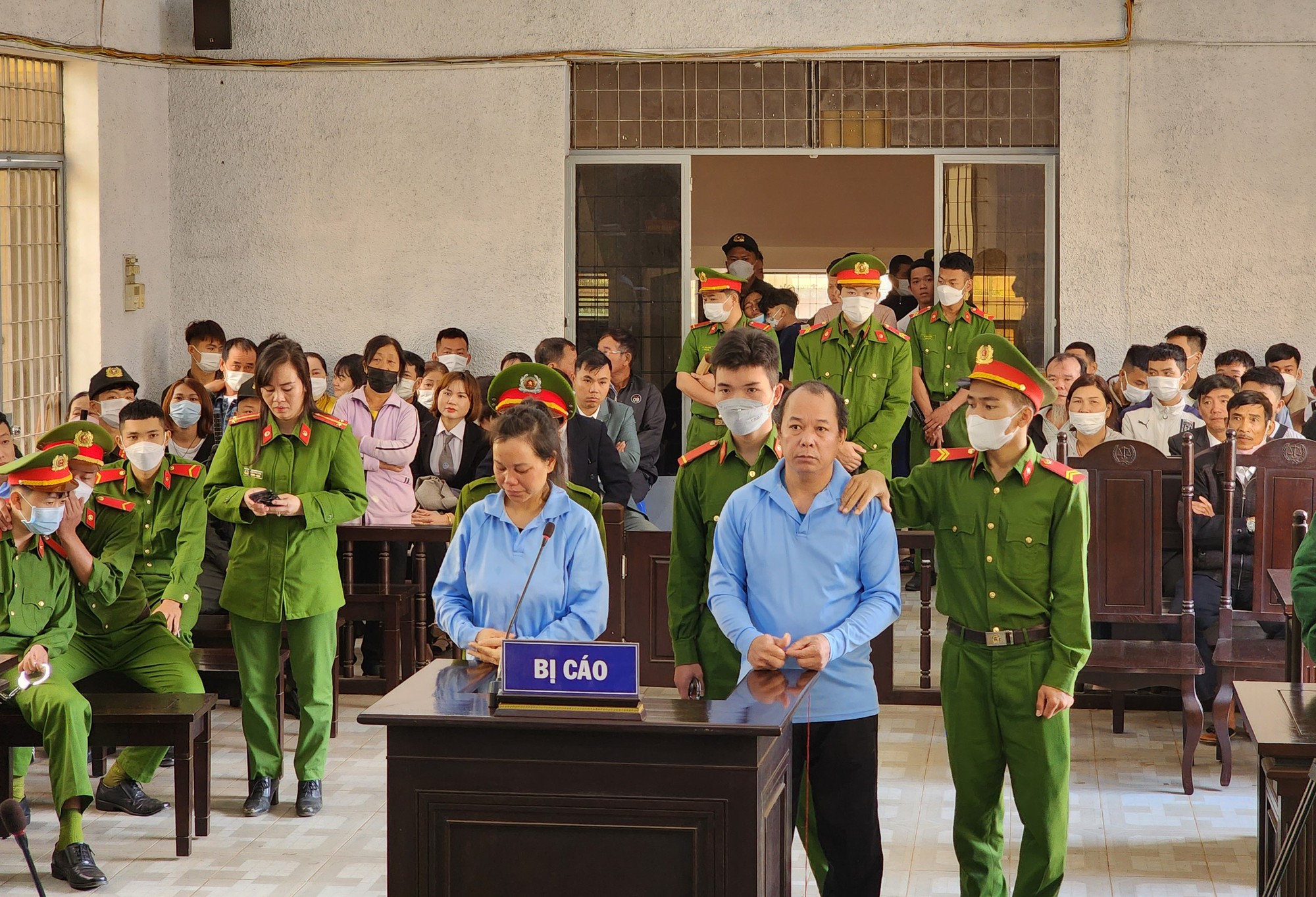Giọt nước mắt muộn màng của người phụ nữ cùng tình nhân giết chồng - Ảnh 1. Giọt nước mắt muộn màng của người phụ nữ cùng tình nhân giết chồng - Ảnh 1.