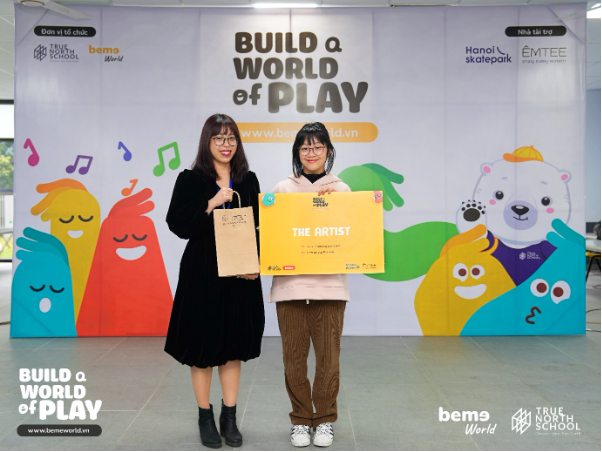 Các bạn trẻ hào hứng sáng tạo trò chơi gia đình tại cuộc thi “Build A World Of Play” - Ảnh 4. Các bạn trẻ hào hứng sáng tạo trò chơi gia đình tại cuộc thi “Build A World Of Play” - Ảnh 4.