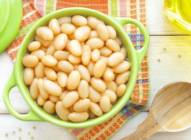 white-beans-16717857345761958663763.jpg