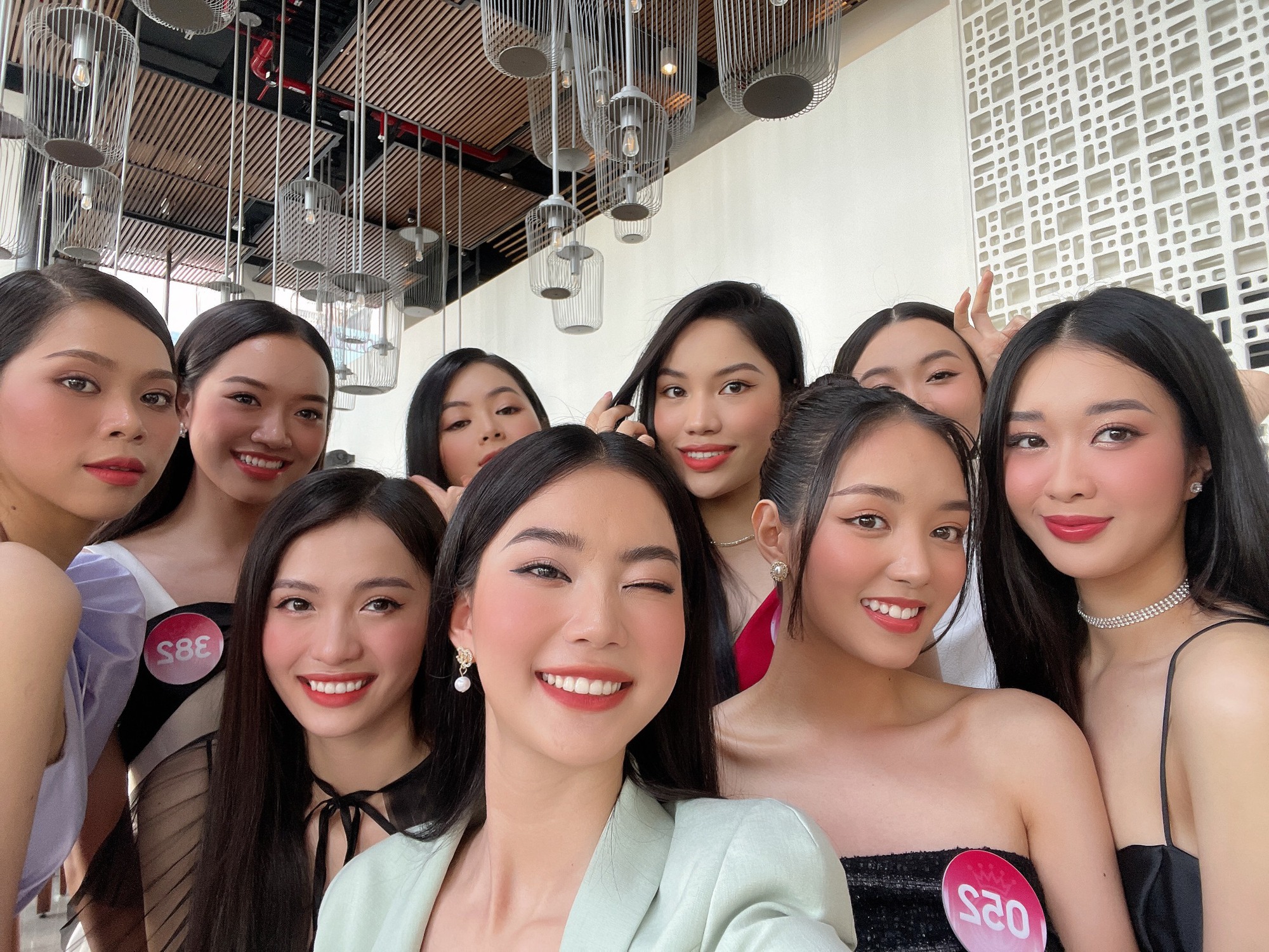 Nữ sinh được tuyển thẳng vào Đại học Ngoại thương tiếp tục ghi dấu ấn ...