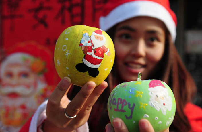 christmas-apples-china