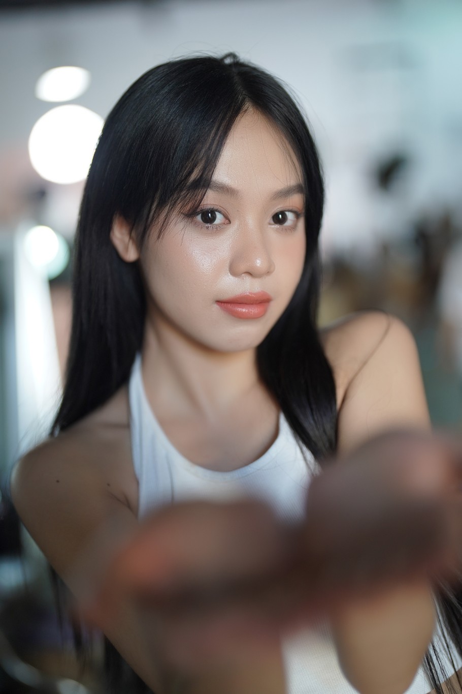 Vì sao Huỳnh Thị Thanh Thủy đăng quang Hoa hậu Việt Nam 2022 ở tuổi 19? - Ảnh 4.