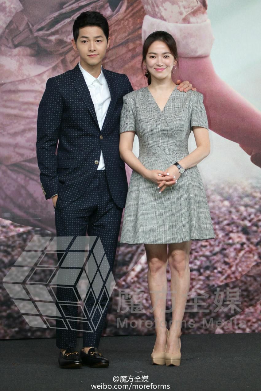Song Joong Ki khi hẹn hò bạn gái ngoại quốc: Liên tục mặc đồ sáng màu, phóng khoáng khác hẳn hồi ở bên Song Hye Kyo? - Ảnh 10.