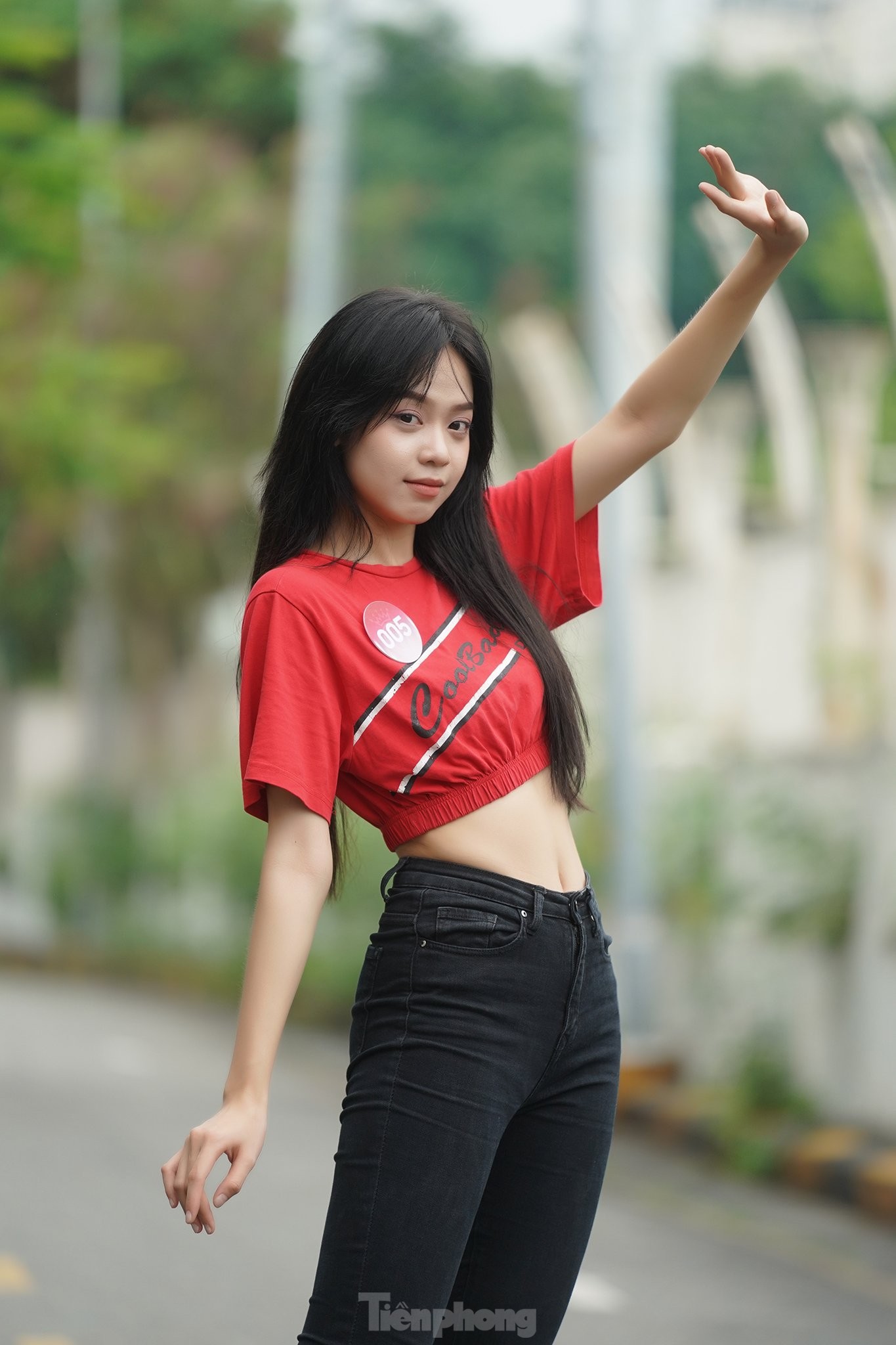 Vòng eo thon của Hoa hậu Huỳnh Thị Thanh Thủy - Ảnh 11.