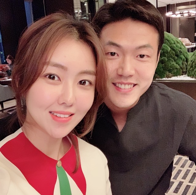 Giúp Hàn tạo địa chấn World Cup, cầu thủ điển trai có hôn nhân như mơ với nữ tiếp viên hàng không - Ảnh 5.