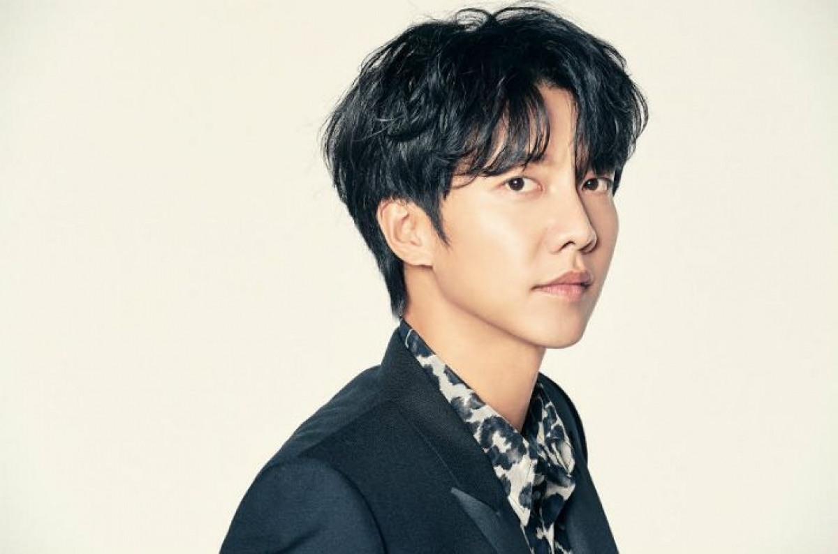 Lee Seung-gi chấm dứt hợp đồng với công ty gắn bó 18 năm - Ảnh 1.