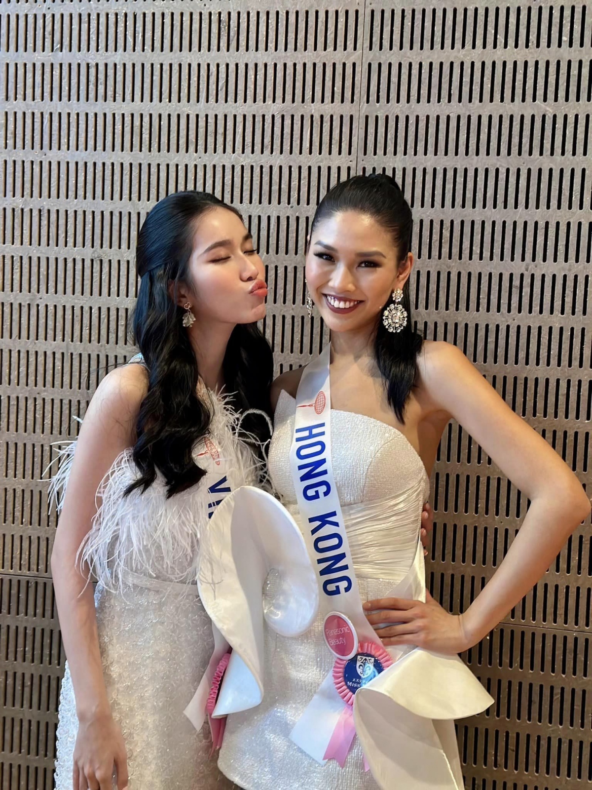 Á hậu Phương Anh đọ sắc xinh đẹp cùng các thí sinh Miss International 2022 - Ảnh 3.