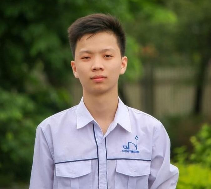 Nam sinh Bắc Ninh giành Huy chương Olympic Vật lý: Nỗ lực rồi 'quả ngọt' sẽ tới - Ảnh 2.