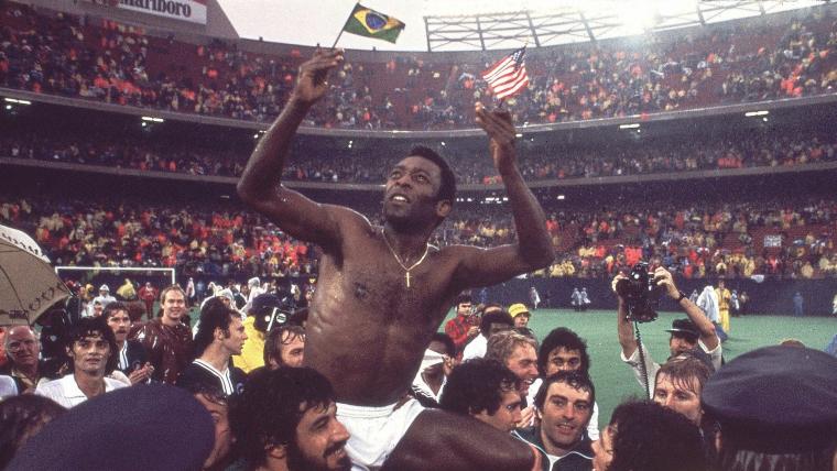 Những hình ảnh đáng nhớ trong sự nghiệp của 'Vua bóng đá' Pele - Ảnh 14.