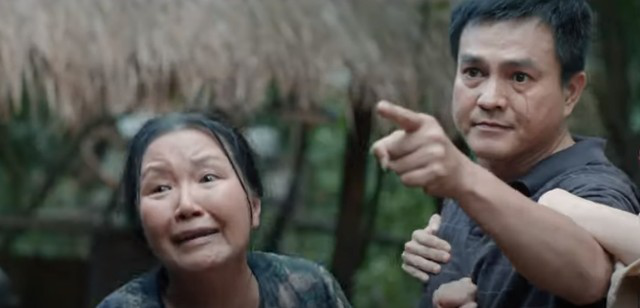 Điều khiến khán giả lo sợ ở phim Mẹ rơm - Ảnh 11. Điều khiến khán giả lo sợ ở phim Mẹ rơm - Ảnh 11.