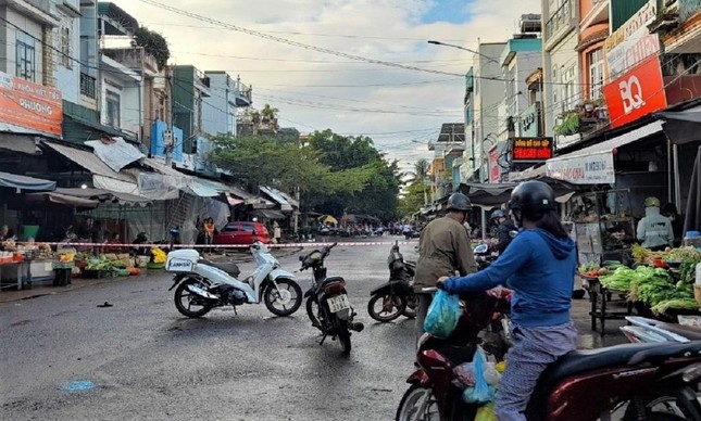 Gọi em gái về, nam thanh niên ở Đắk Lắk bị đâm tử vong - Ảnh 1.