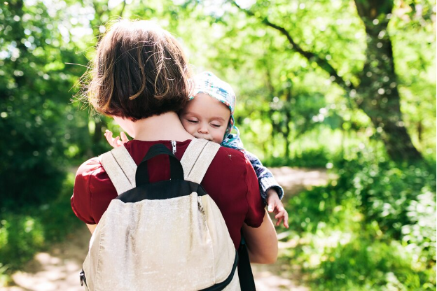 Mẹo nhỏ giúp trẻ ăn ngon, ngủ đủ khi đi du lịch cho mẹ nhàn tênh - Ảnh 1.