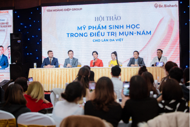 Mỹ phẩm sinh học trong điều trị mụn - nám cho làn da Việt - Ảnh 3.