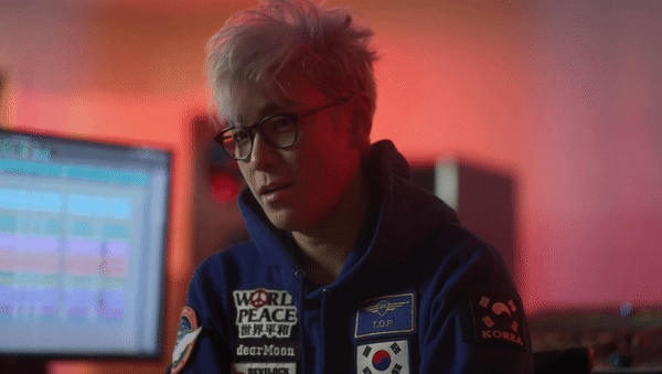 Chính thức: T.O.P (BIGBANG) tung clip xác nhận du hành vũ trụ cùng tỷ phú người Nhật và Steve Aoki - Ảnh 3.