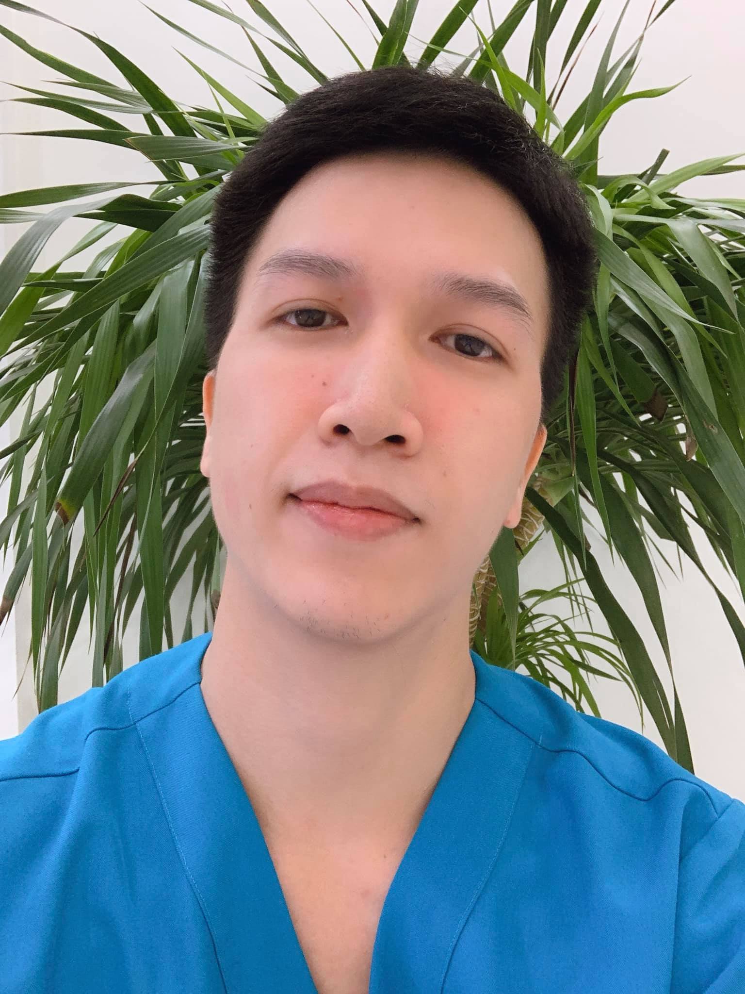 Bác sĩ điển trai tiết lộ những "sự thật" về nghề bác sĩ thẩm mỹ, kể về ca thẩm mỹ "đỉnh cao" từng can thiệp và trải lòng về một năm COVID-19 nhiều khó khăn trong nghề - Ảnh 4. Bác sĩ điển trai tiết lộ những "sự thật" về nghề bác sĩ thẩm mỹ, kể về ca thẩm mỹ "đỉnh cao" từng can thiệp và trải lòng về một năm COVID-19 nhiều khó khăn trong nghề - Ảnh 4.