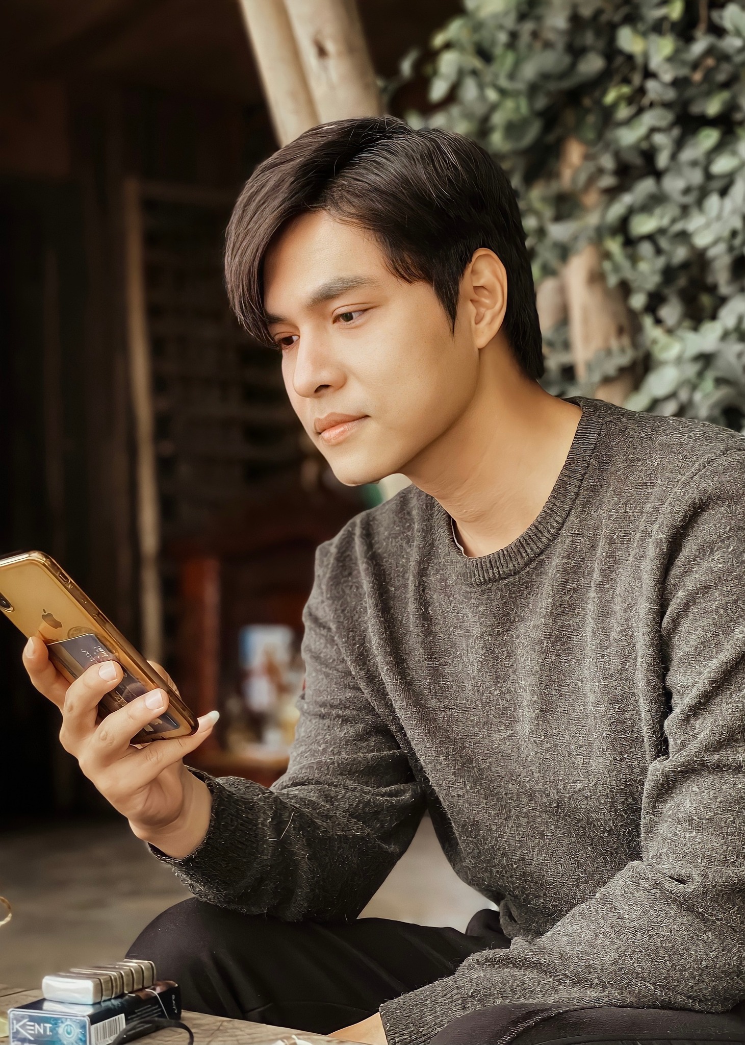 Anh "trai làng" vừa xuất hiện trên phim giờ vàng VTV đã "đánh bật" cả nam chính: Xuất thân trường đại học tốp đầu, ngay năm nhất đã làm nên chuyện - Ảnh 2. Anh "trai làng" vừa xuất hiện trên phim giờ vàng VTV đã "đánh bật" cả nam chính: Xuất thân trường đại học tốp đầu, ngay năm nhất đã làm nên chuyện - Ảnh 2.