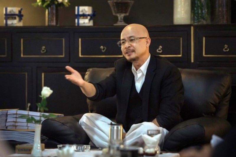 Những người hậu cần luôn đi phía sau doanh nhân, người nổi tiếng, nhìn những việc họ làm thì mới thấy khó không phải ai cũng dám làm - Ảnh 1.