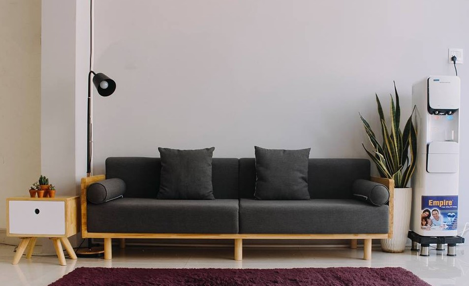Đầu năm mua luôn bàn ghế sofa kiểu tối giản thế này, vừa đẹp mà cuối năm đỡ lo dọn dẹp cực khổ - Ảnh 7.