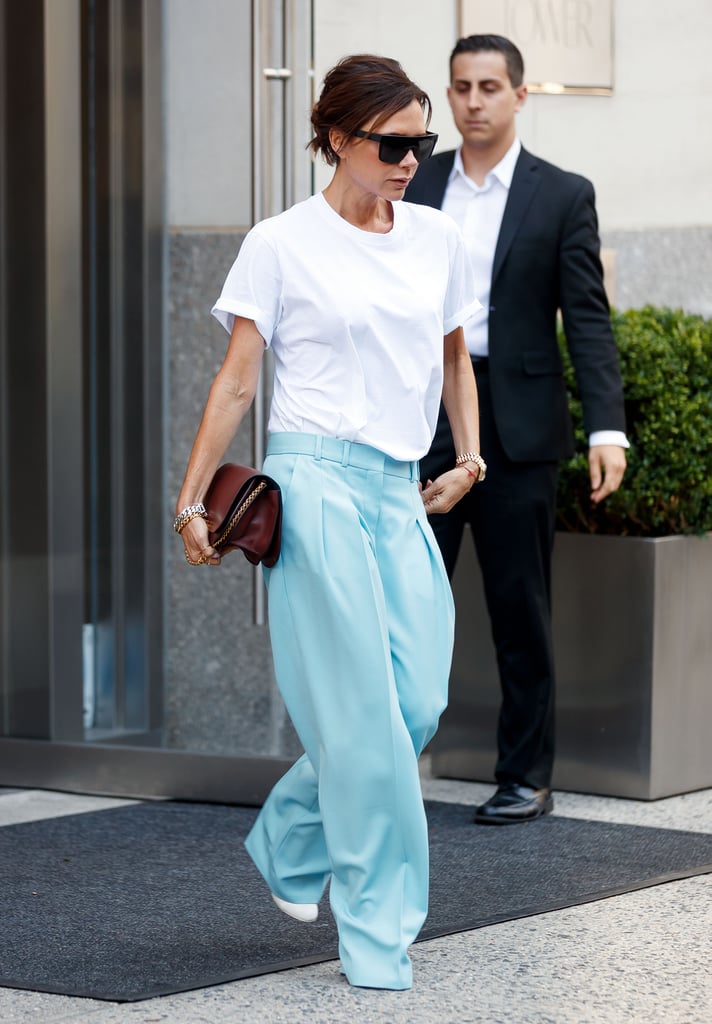 victoria-beckham-wears-white-t-shirt-blue-pants-16456145384791326814532.jpg