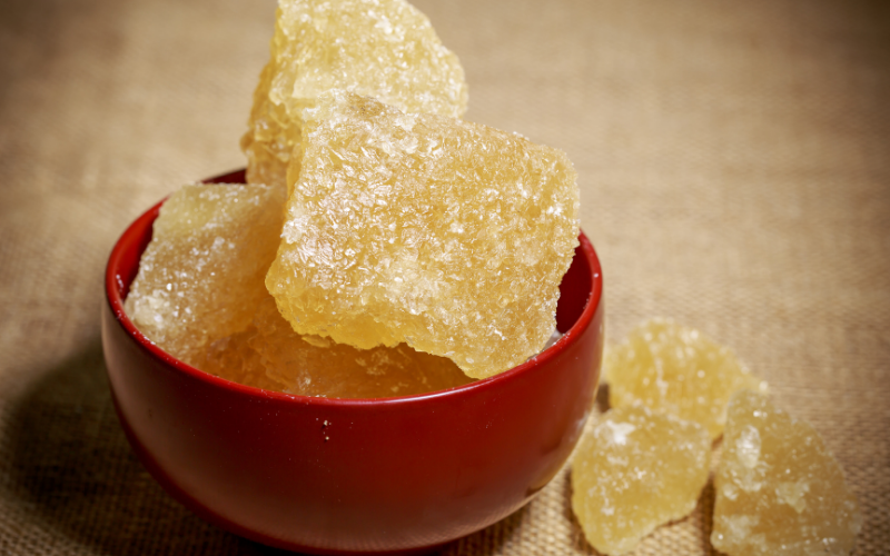 Đường ph&egrave;n trắng hay đường ph&egrave;n v&agrave;ng tốt hơn? Đừng mua nhầm nếu chị em kh&ocirc;ng biết điều n&agrave;y - Ảnh 1.