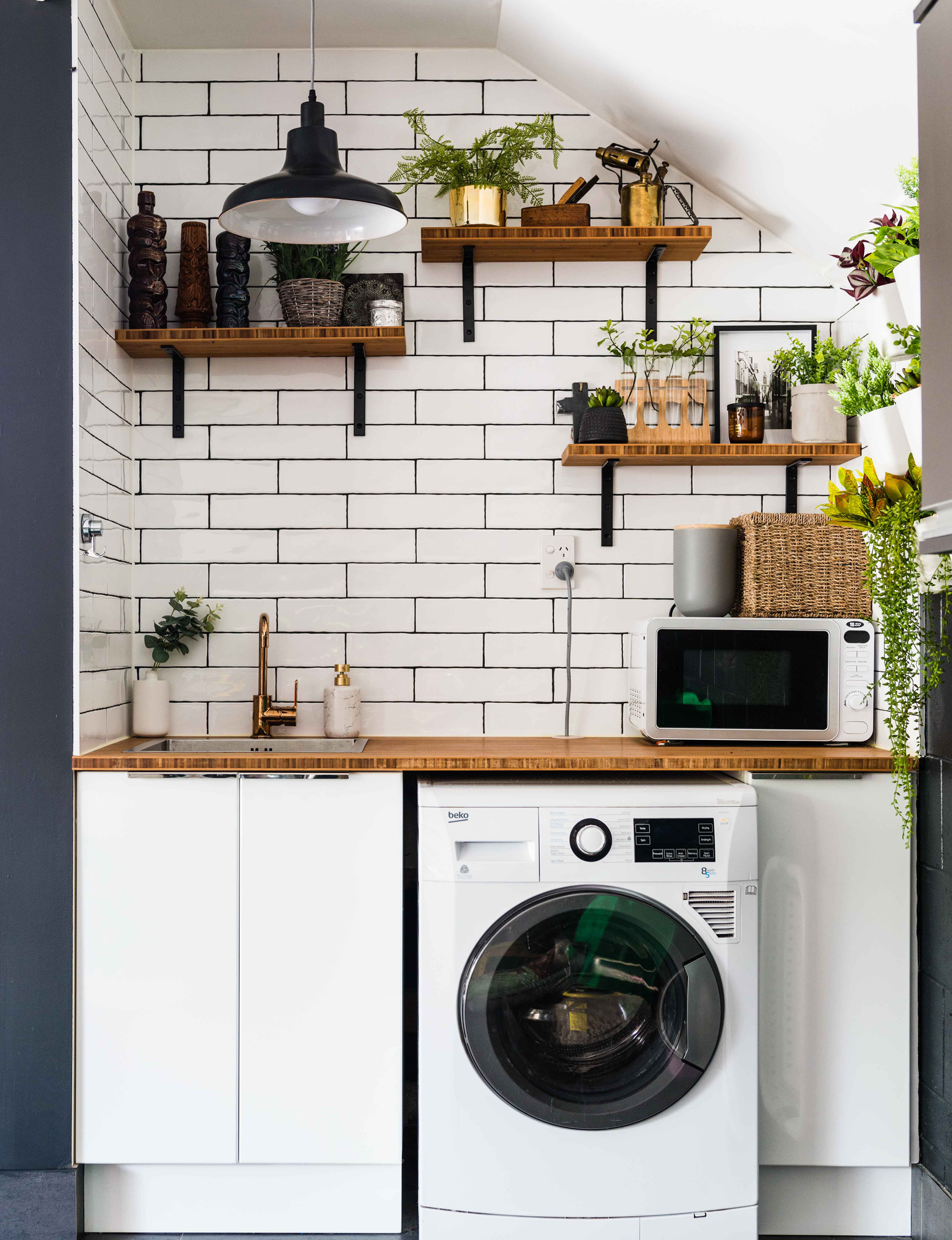Biến hóa phòng giặt tại nhà vừa ấn tượng vừa tiện lợi chỉ với 5 cách cực kỳ đơn giản - Ảnh 4.