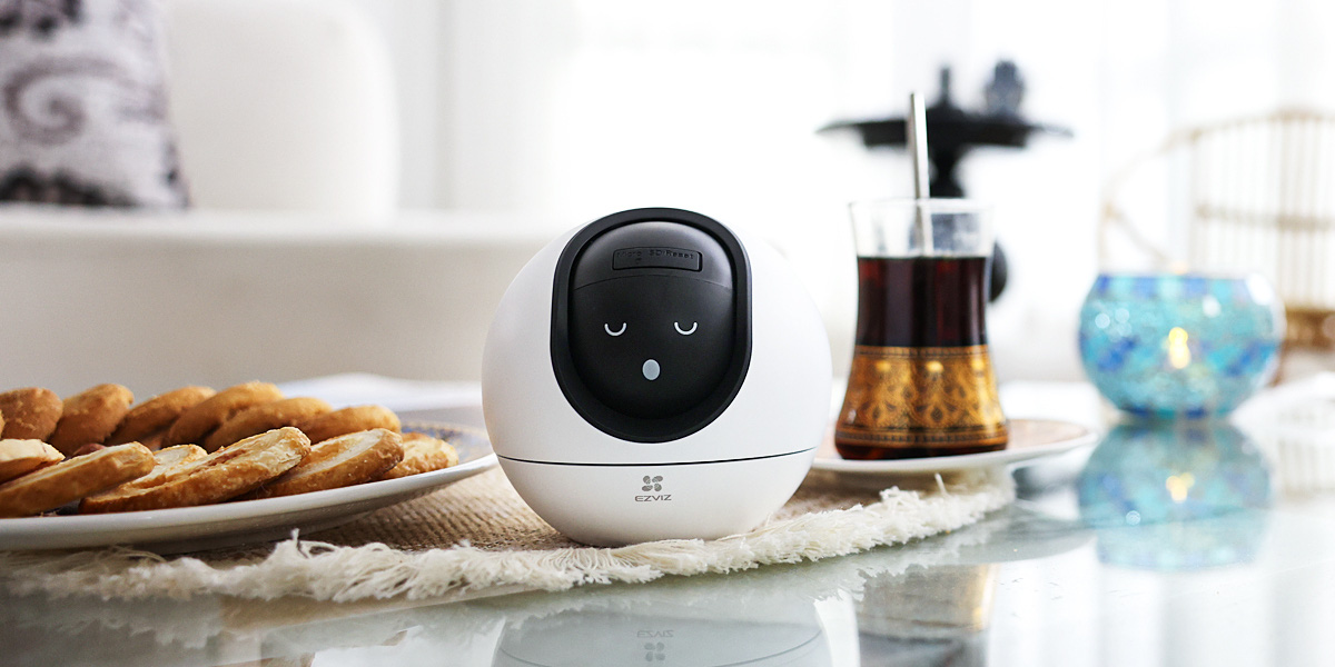 EZVIZ ra mắt camera quan sát trẻ nhỏ C6: Vì sao các bậc cha mẹ nên biết? - Ảnh 1. EZVIZ ra mắt camera quan sát trẻ nhỏ C6: Vì sao các bậc cha mẹ nên biết? - Ảnh 1.