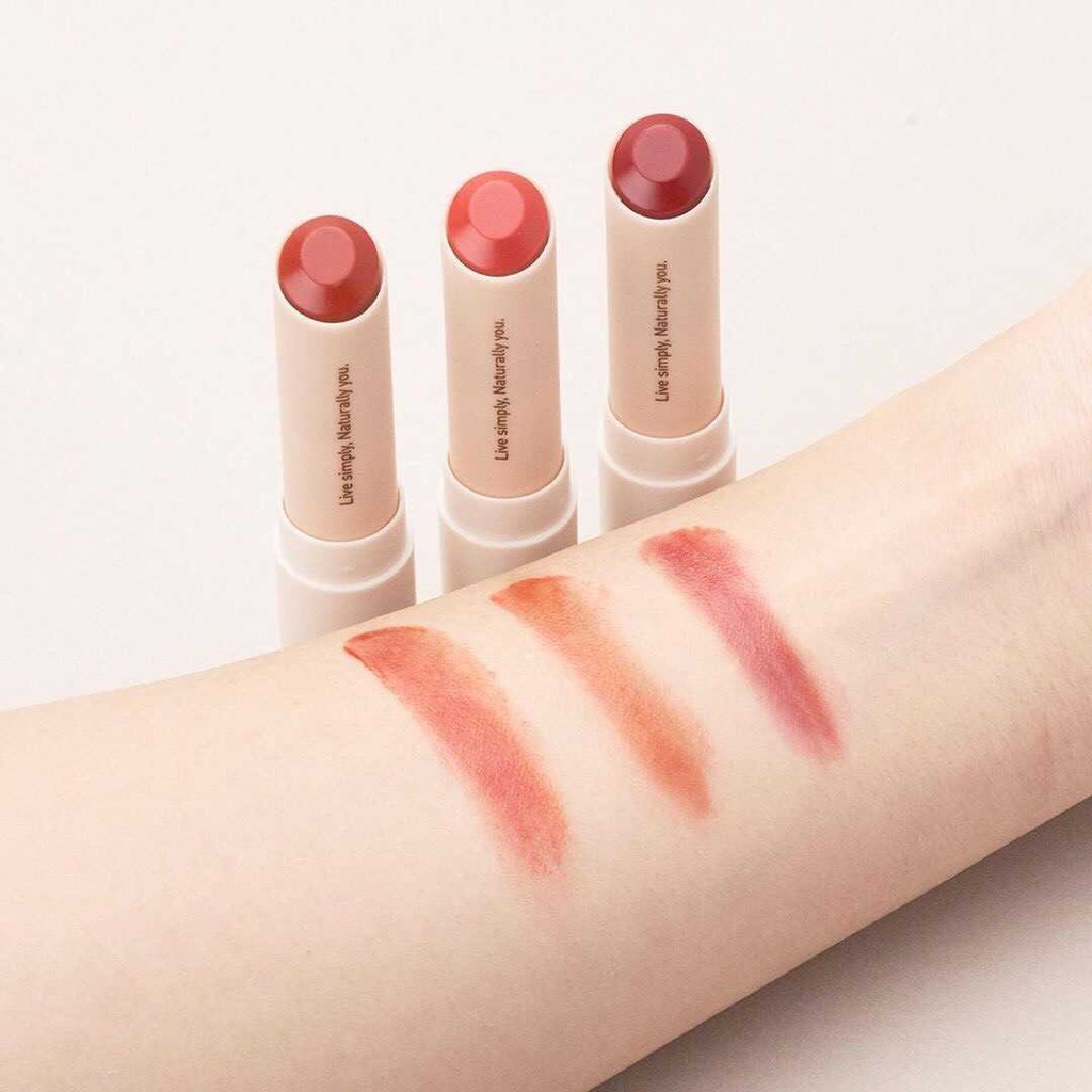 5 son dưỡng có màu cho nàng công sở lười makeup, đánh lên còn 5 son dưỡng có màu cho nàng công sở lười makeup, đánh lên còn