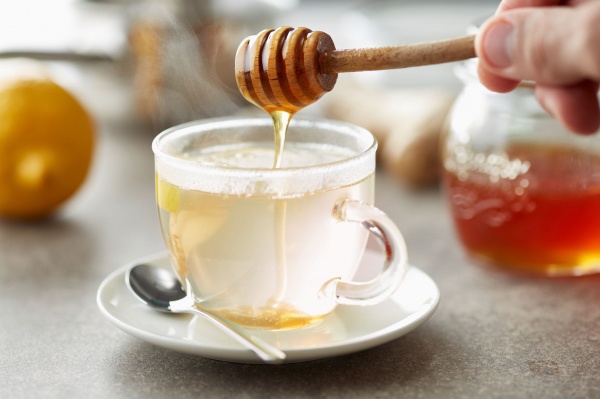 Honey water adds a nut to form a natural antihypertensive drug, taken regularly for 1 month to help strengthen bones, skin and hair are also supplemented with collagen - Photo 4.