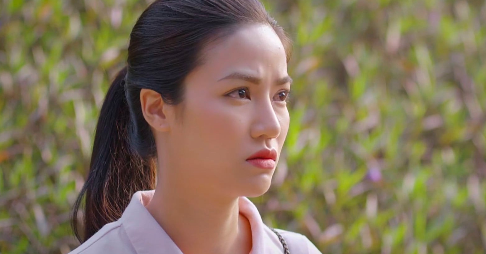 So k&egrave; nhan sắc 4 g&aacute;i qu&ecirc; xinh đẹp trong Lối về miền hoa: Người được khen giống Ho&agrave;ng Th&ugrave;y Linh, c&ocirc; trẻ nhất sinh năm 2000 - Ảnh 1.