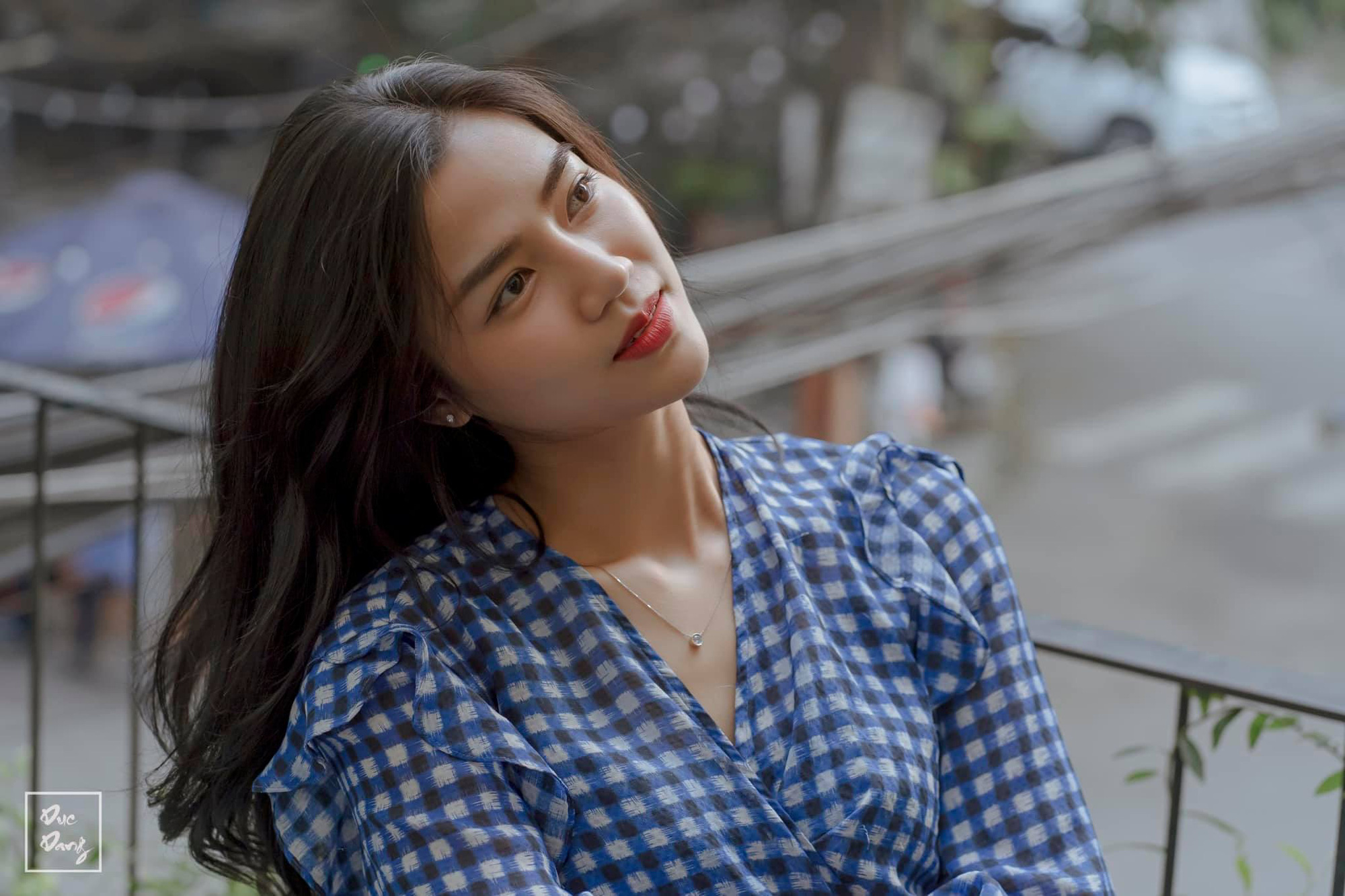 So k&egrave; nhan sắc 4 g&aacute;i qu&ecirc; xinh đẹp trong Lối về miền hoa: Người được khen giống Ho&agrave;ng Th&ugrave;y Linh, c&ocirc; trẻ nhất sinh năm 2000 - Ảnh 3.