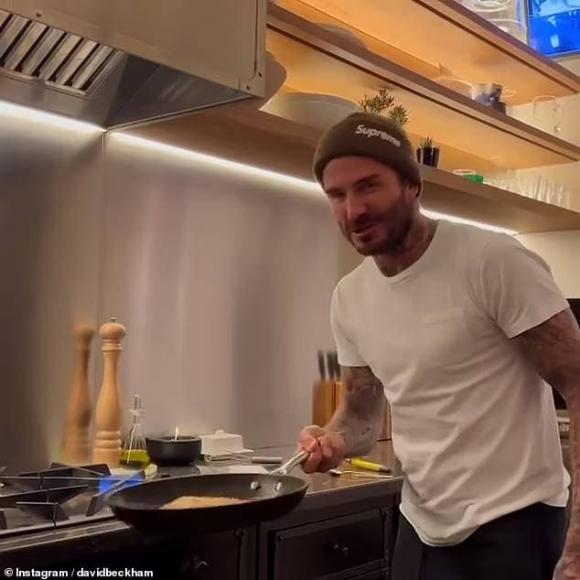 Con gái David Beckham trổ tài nấu nướng khiến bố phải bất ngờ - Ảnh 3.