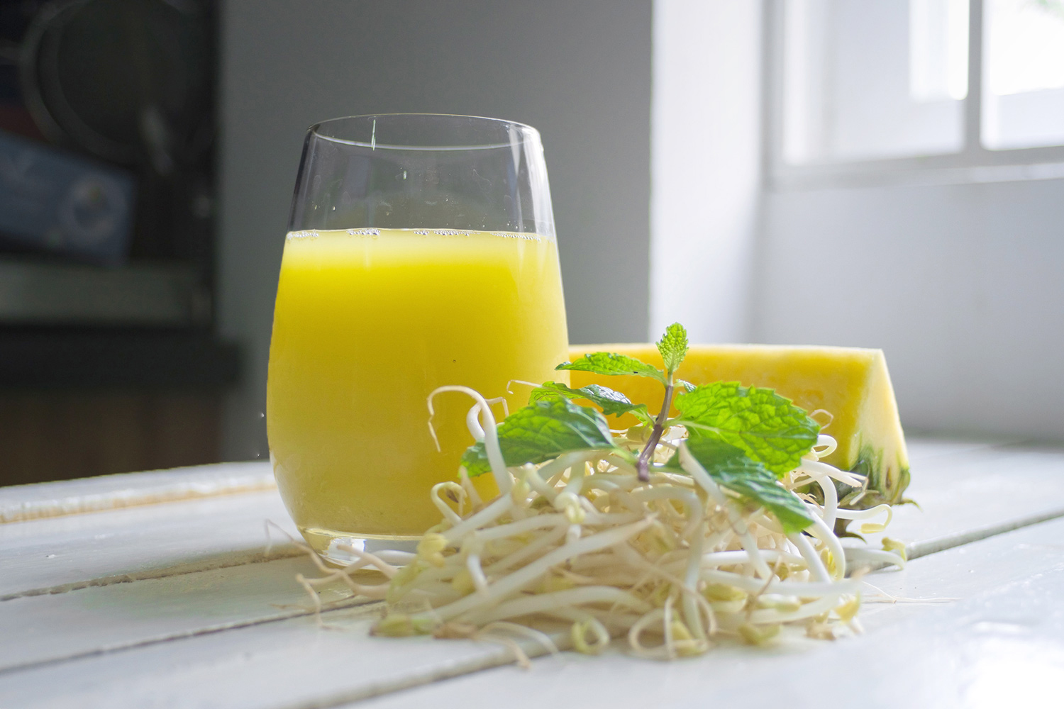 3 loại nước ép siêu rẻ mà dưỡng trắng da, hỗ trợ giảm cân "đỉnh của chóp": Chị em không thử thì quá phí! - Ảnh 1. 3 loại nước ép siêu rẻ mà dưỡng trắng da, hỗ trợ giảm cân "đỉnh của chóp": Chị em không thử thì quá phí! - Ảnh 1.