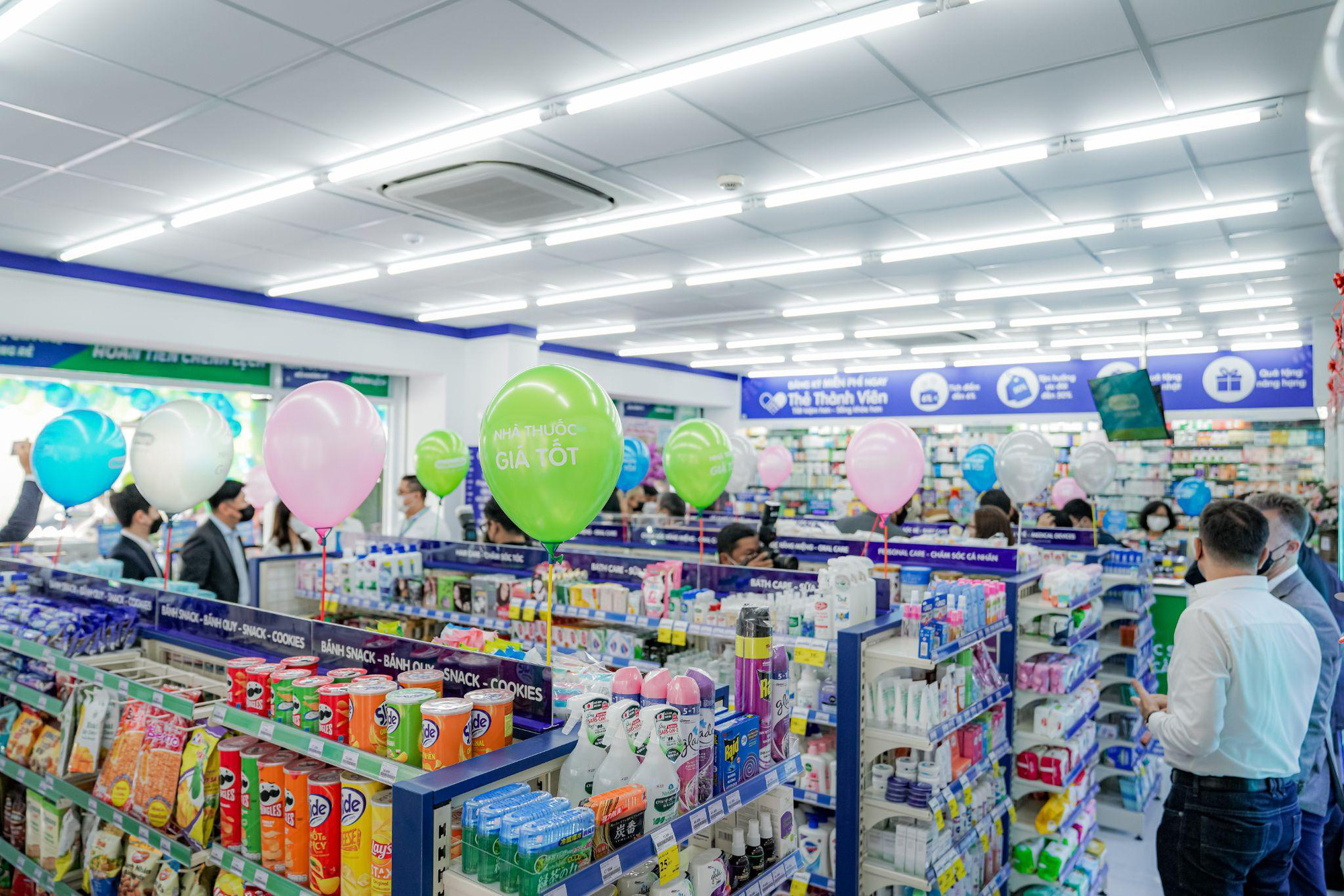 Với 1000 nhà thuốc - Pharmacity khẳng định vị thế thống lĩnh thị trường chuỗi nhà thuốc tiện lợi tại Việt Nam - Ảnh 3.