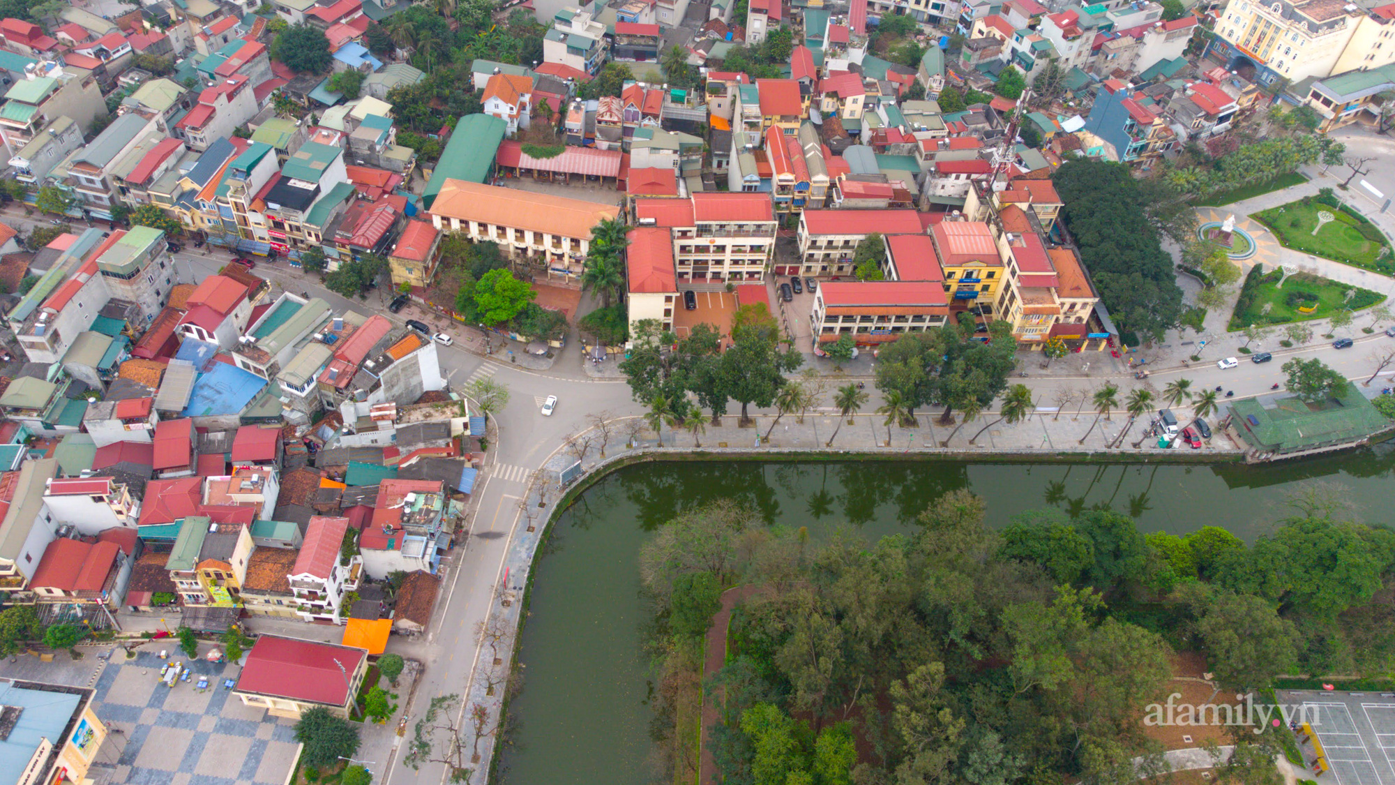 Toàn cảnh tuyến phố đi bộ thứ 4 ở Hà Nội sắp đưa vào hoạt động - Ảnh 3.