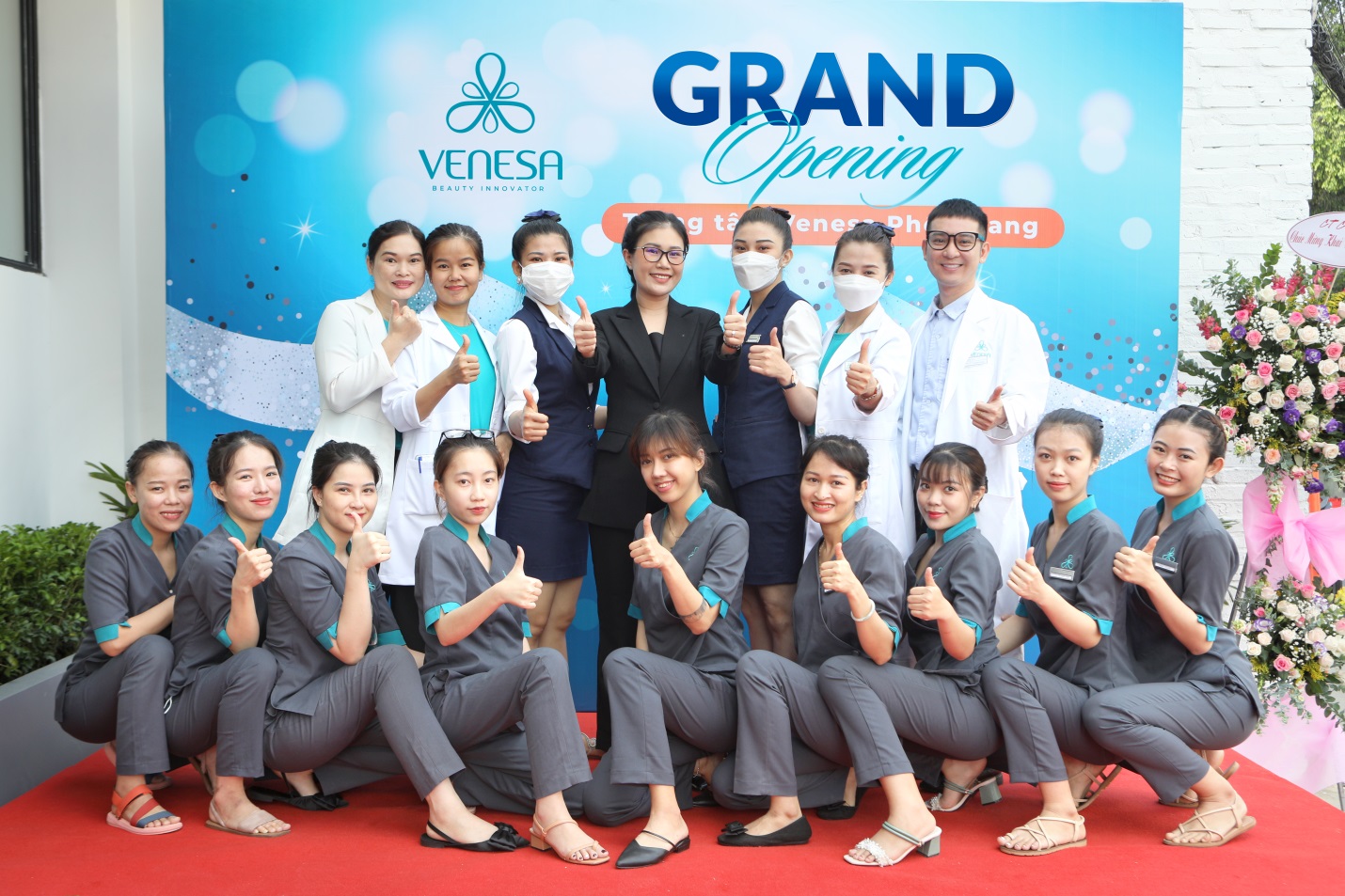 Venesa chính thức đưa vào hoạt đông trung tâm chăm sóc sắc đẹp thứ 11 - Ảnh 2. Venesa chính thức đưa vào hoạt đông trung tâm chăm sóc sắc đẹp thứ 11 - Ảnh 2.