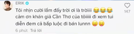 Erik's funny... funny story: When the music was hot, TikTok fans shouted boiled corn, the owner who was acting couldn't help but react - Photo 4.