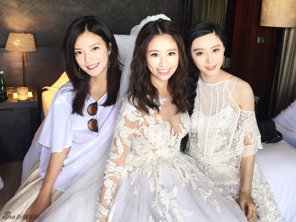 Wedding dress race of Asian A-class beauties: The cheapest is almost half garlic, the highest is 11 billion dong, will Son Ye Jin have a door with the sisters?  - Photo 7.