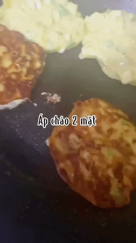Hôm nào chán cơm thì phải ngay món này: Thơm ngon đủ rau đủ thịt, làm chưa tới 10 phút là xong! - Ảnh 7. Hôm nào chán cơm thì phải ngay món này: Thơm ngon đủ rau đủ thịt, làm chưa tới 10 phút là xong! - Ảnh 7.
