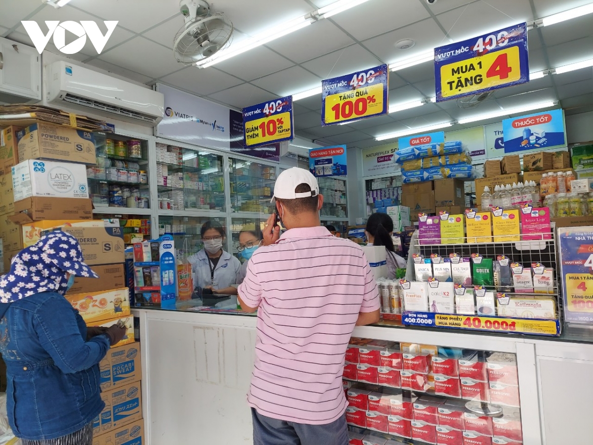 DIỄN BIẾN DỊCH NGÀY 08/3: Hà Nội sẵn sàng đáp ứng y tế cho đỉnh dịch - Ảnh 2. DIỄN BIẾN DỊCH NGÀY 08/3: Hà Nội sẵn sàng đáp ứng y tế cho đỉnh dịch - Ảnh 2.