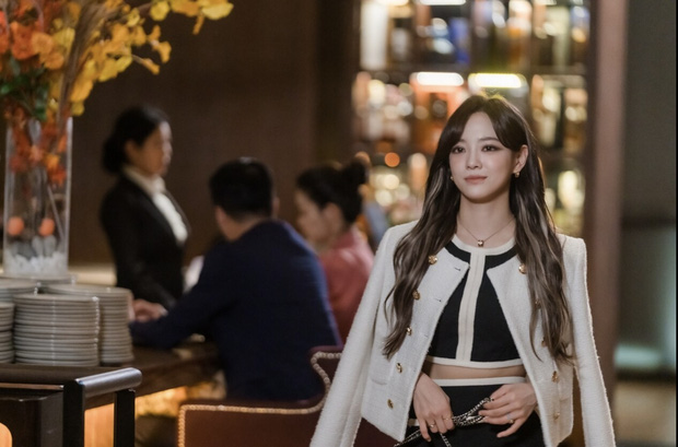 Xin mời Park Min Young vào xách dép cho 2 mỹ nữ công sở ở Business Proposal - Ảnh 7.