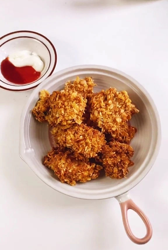 Fried chicken doesn't need a drop of oil but is still excellently crispy: No matter how much you eat, you won't gain weight!  - Photo 1.