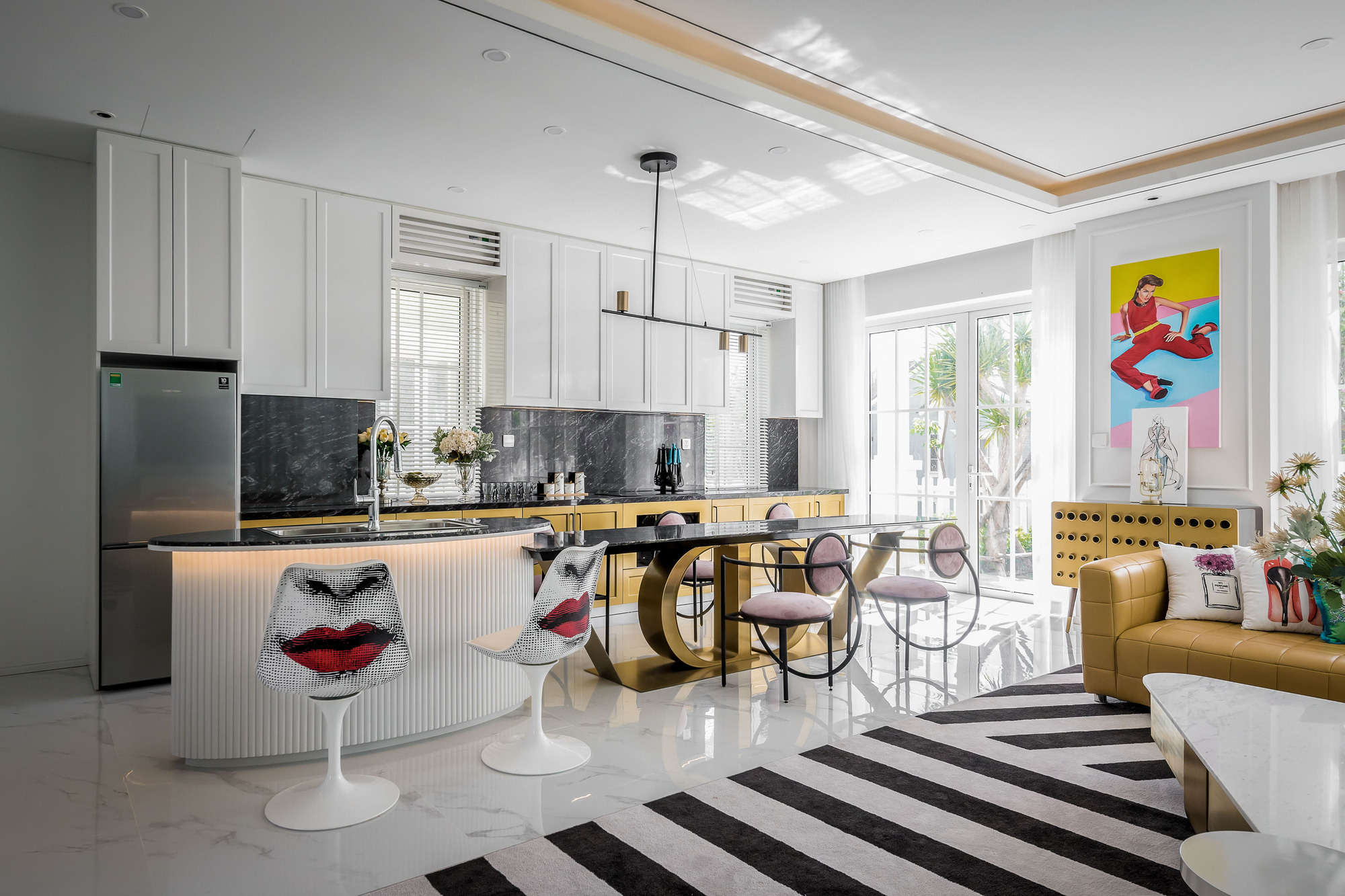 Căn villa 280m² trang bị nội thất giá 3 tỷ đẹp như bản giao hưởng nghệ thuật đương đại bên bờ biển Phan Thiết - Ảnh 12. Căn villa 280m² trang bị nội thất giá 3 tỷ đẹp như bản giao hưởng nghệ thuật đương đại bên bờ biển Phan Thiết - Ảnh 12.