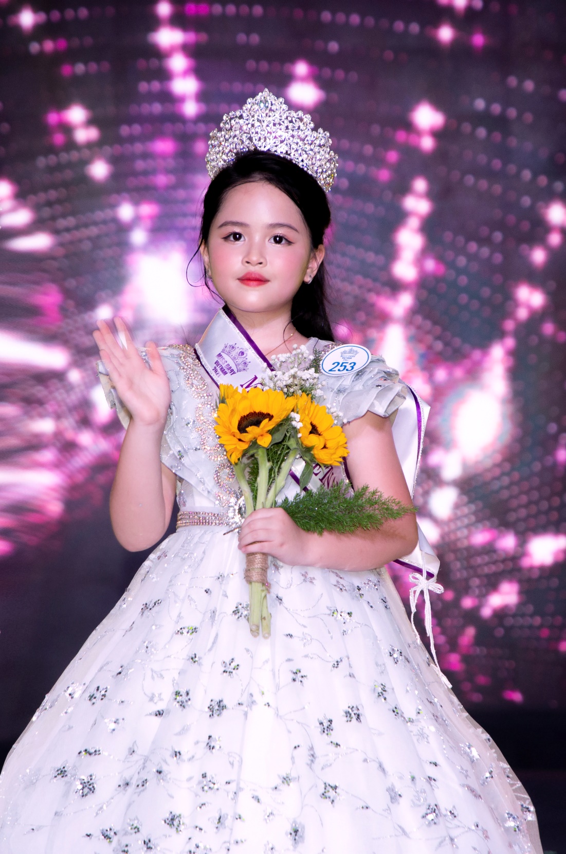 Nét xinh xắn đáng yêu từ nhỏ của Miss baby Việt Nam 2021 Phạm Gia Hân - Ảnh 1.