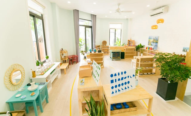 Everywhere you go, you see a Montessori preschool, the tuition is not cheap, ranging from 6 to 15 million VND/month: What's the difference in educating 